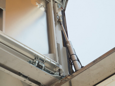 いすゞ ギガ ウイング車 大型 LKG-CYJ77A 年式 H24 [写真14]