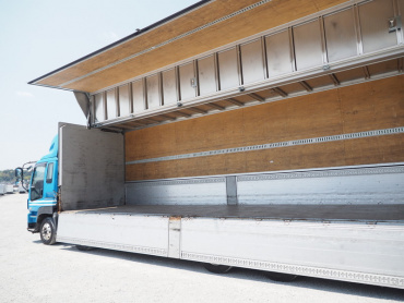 いすゞ ギガ ウイング車 大型 LKG-CYJ77A 年式 H24 [写真15]