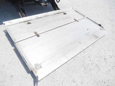 いすゞ ギガ ウイング車 大型 LKG-CYJ77A 年式 H24 [写真24]