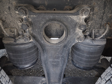 いすゞ ギガ ウイング車 大型 LKG-CYJ77A 年式 H24 [写真33]