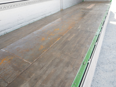 いすゞ ギガ ウイング車 大型 QKG-CYJ77A 年式 H24 [写真20]