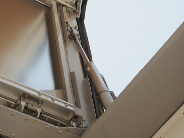 日野 グランドプロフィア ウイング車 大型 BDG-FW1EXYG 年式 H22 [写真15]