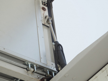 三菱ふそう スーパーグレート ウイング車 大型 QKG-FS54VZ 年式 H25 [写真14]