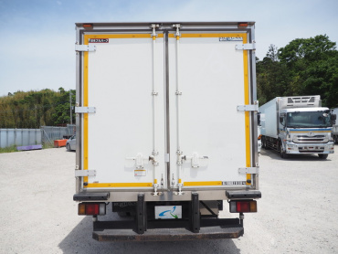 いすゞ エルフ 冷凍バン 小型 SKG-NPR85AN 年式 H24 [写真05]