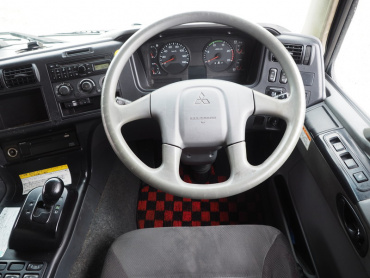 三菱ふそう スーパーグレート ウイング車 大型 QKG-FS54VZ 年式 H25 [写真32]