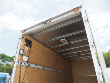 いすゞ エルフ バン車 小型 TKG-NMR85AN 年式 H26 [写真13]