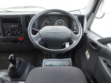 いすゞ エルフ バン車 小型 TKG-NMR85AN 年式 H26 [写真21]