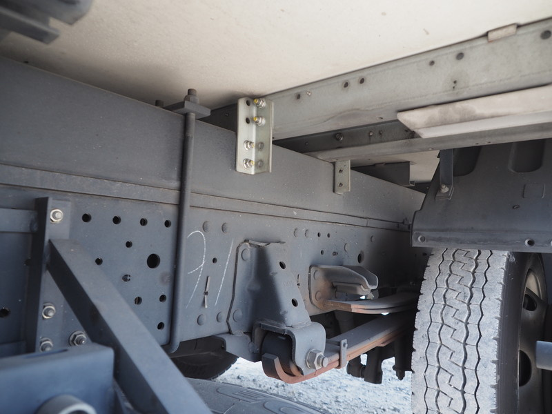 いすゞ エルフ 冷凍バン 小型 TKG-NPR85AN 年式 H24[写真21]