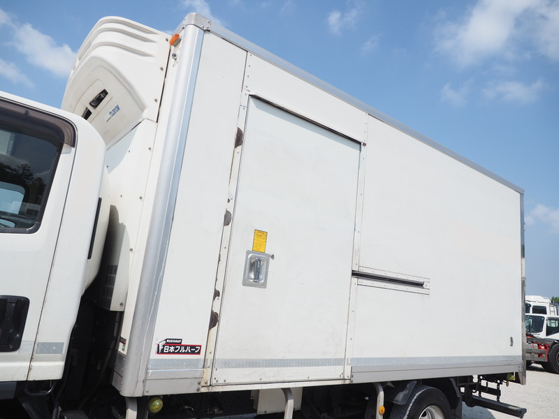 いすゞ エルフ 冷凍バン 小型 TKG-NPR85AN 年式 H24[写真11]