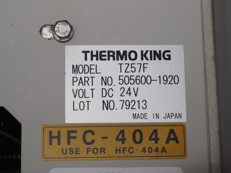 いすゞ ギガ 冷凍ウイング 大型 PDG-CYJ77W8 年式 H20[写真32]