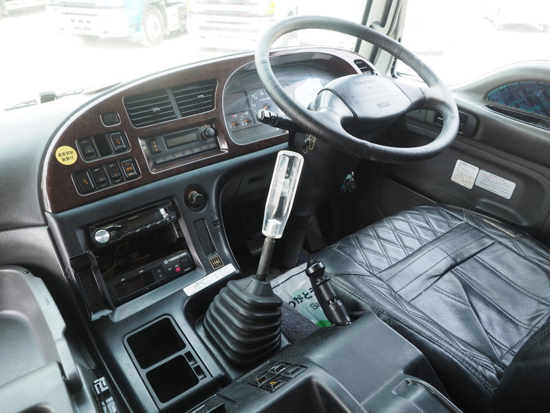 いすゞ ギガ 冷凍ウイング 大型 PDG-CYJ77W8 年式 H20[写真38]