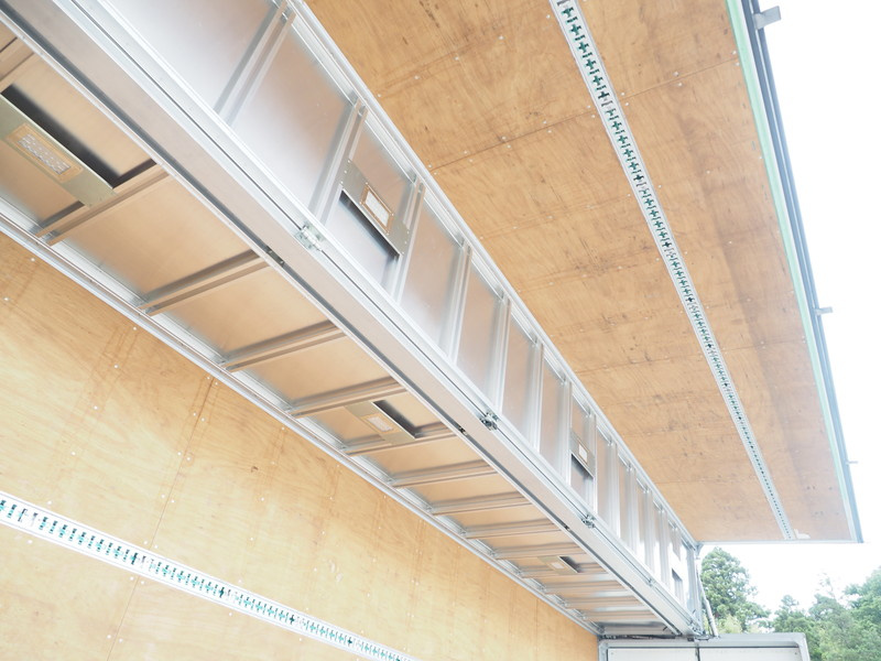 三菱ふそう スーパーグレート ウイング車 大型 QKG-FS54VZ 年式 H25[写真20]