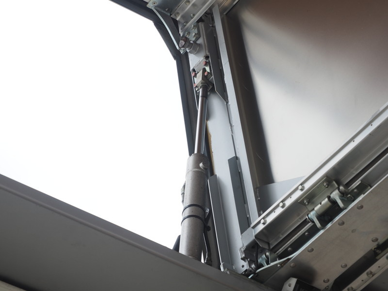 三菱ふそう スーパーグレート ウイング車 大型 QKG-FS54VZ 年式 H25[写真12]