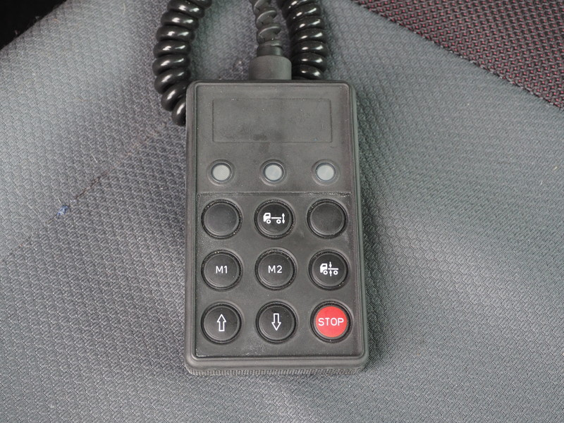 三菱ふそう スーパーグレート ウイング車 大型 QKG-FS54VZ 年式 H25[写真37]