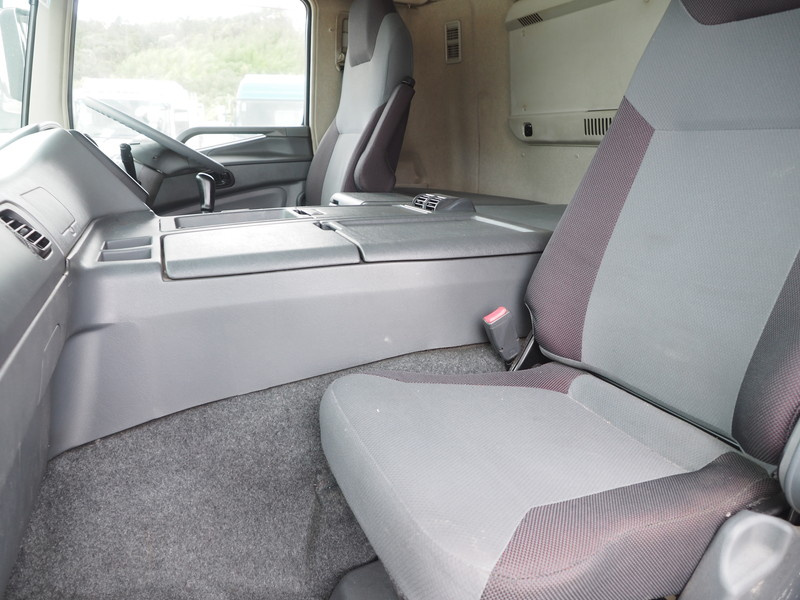 三菱ふそう スーパーグレート ウイング車 大型 QKG-FS54VZ 年式 H25[写真36]