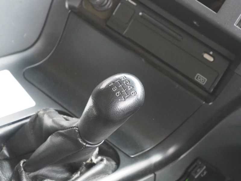 三菱ふそう スーパーグレート ウイング車 大型 QKG-FS54VZ 年式 H25[写真32]