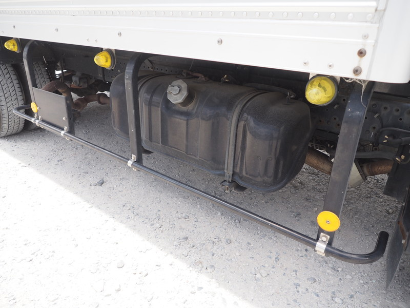 いすゞ エルフ バン車 小型 BKG-NMR85AN 年式 H22[写真08]