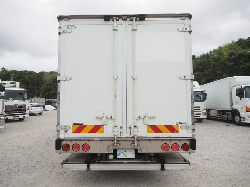 いすゞ フォワード 冷凍バン 中型 SKG-FRR90T2 年式 H23[写真06]