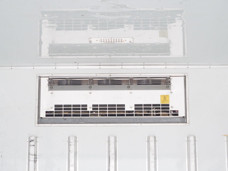 いすゞ フォワード 冷凍バン 中型 SKG-FRR90T2 年式 H23[写真16]