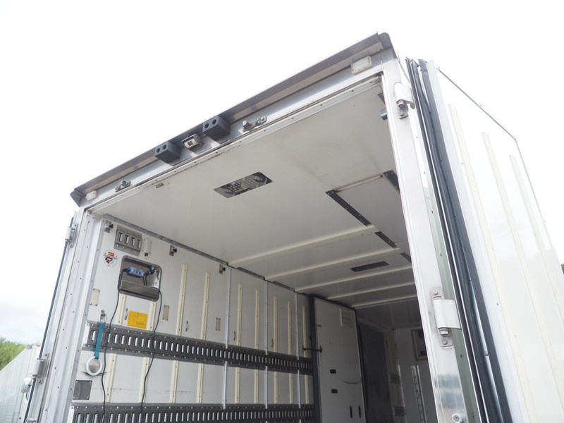 いすゞ エルフ 冷凍バン 小型 BKG-NPR85AN 年式 H22[写真18]