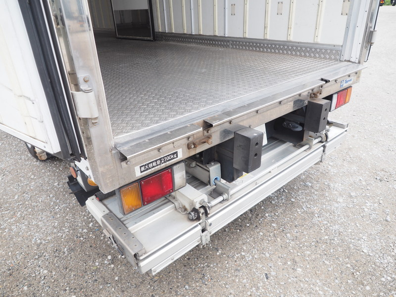 いすゞ エルフ 冷凍バン 小型 BKG-NPR85AN 年式 H22[写真19]