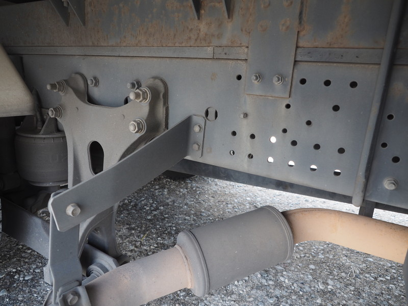 いすゞ フォワード 冷凍バン 中型 TKG-FRR90T2 年式 H25[写真23]