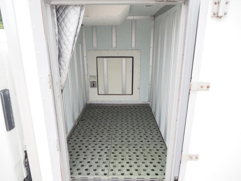 いすゞ エルフ 冷凍バン 小型 TKG-NLR85N 年式 H25[写真15]