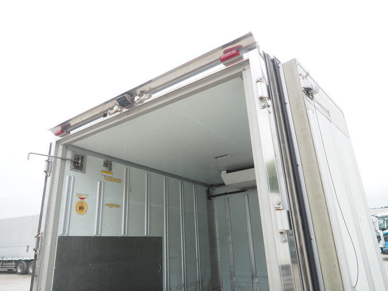 いすゞ エルフ 冷凍バン 小型 TKG-NLR85N 年式 H25[写真20]