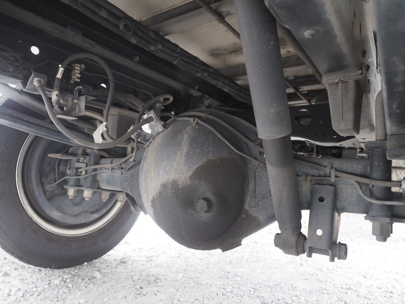 いすゞ エルフ 冷凍バン 小型 TKG-NLR85N 年式 H25[写真31]