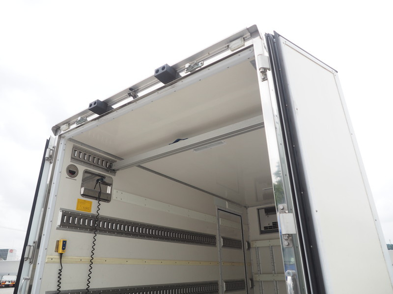 日野 デュトロ 冷凍バン 小型 TKG-XZU645M 年式 H28[写真20]