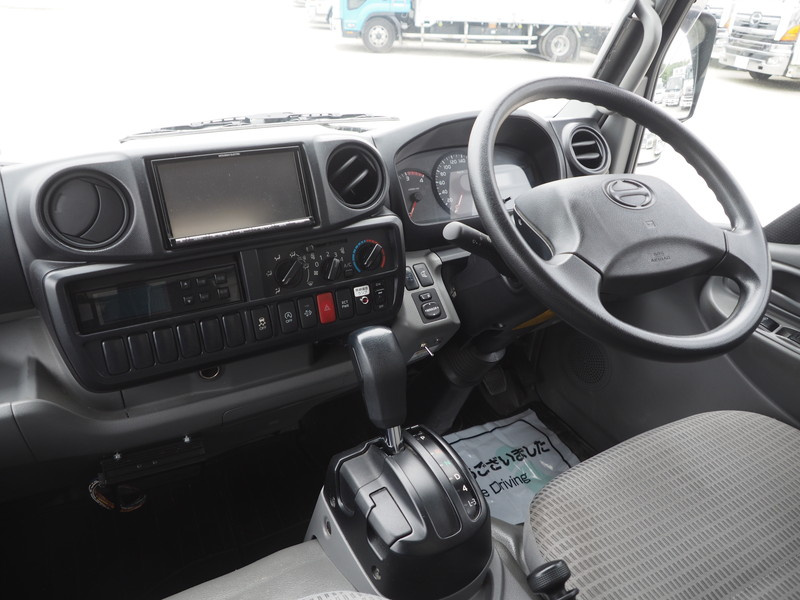 日野 デュトロ 冷凍バン 小型 TKG-XZU645M 年式 H28[写真26]