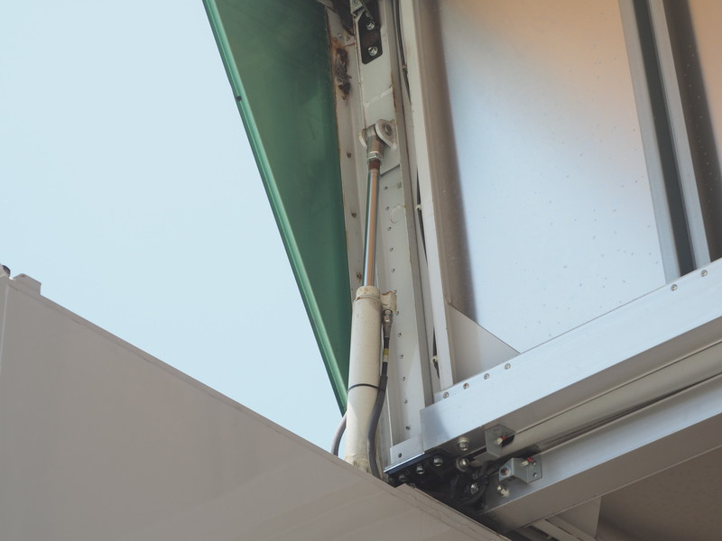 日野 グランドプロフィア ウイング車 大型 QKG-FW1EXBG 年式 H25[写真16]