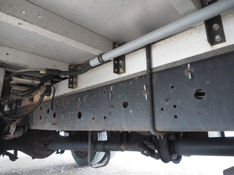 日野 レンジャー ウイング車 中型 TKG-FD9JLAA 年式 H26[写真38]