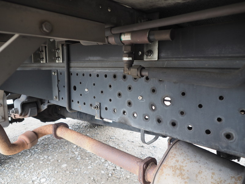 いすゞ エルフ 冷凍バン 小型 BKG-NMR85AN 年式 H22[写真32]