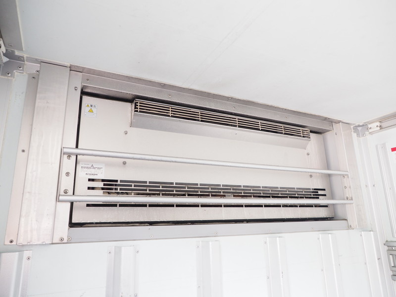 いすゞ エルフ 冷凍バン 小型 BKG-NMR85AN 年式 H22[写真20]