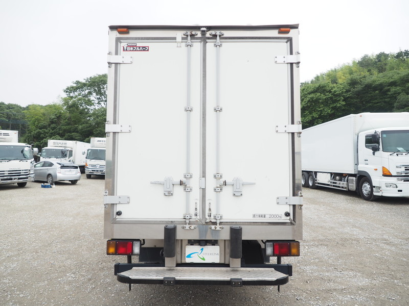 いすゞ エルフ 冷凍バン 小型 BKG-NMR85AN 年式 H22[写真04]