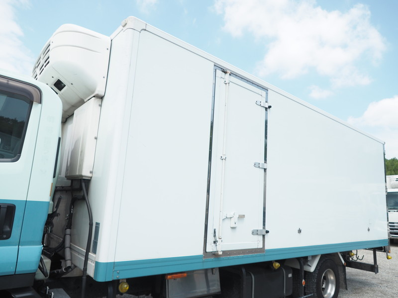 いすゞ フォワード 冷凍バン 中型 SKG-FRR90T2 年式 H24[写真09]