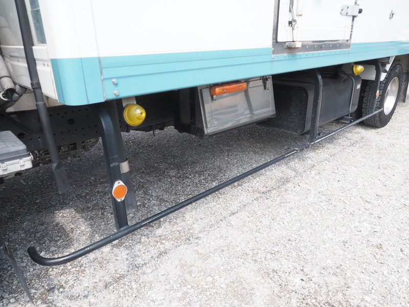 いすゞ フォワード 冷凍バン 中型 SKG-FRR90T2 年式 H24[写真10]