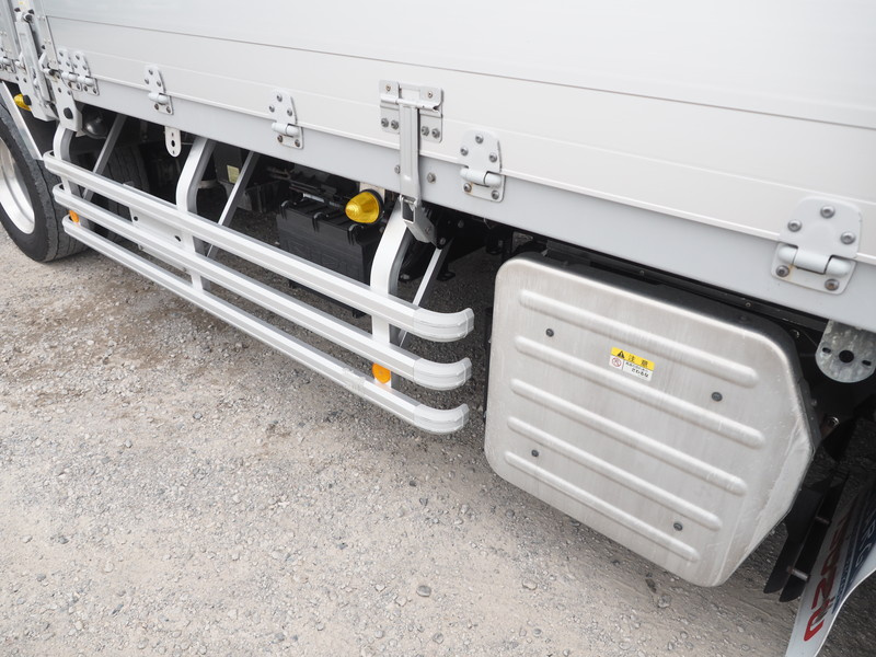 いすゞ ギガ ウイング車 大型 QKG-CYJ77A 年式 H25[写真08]