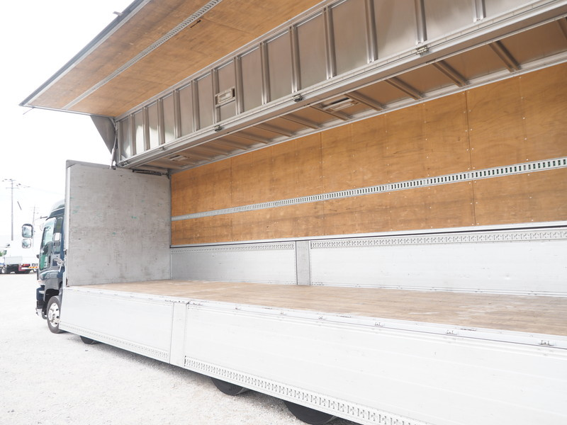 いすゞ ギガ ウイング車 大型 QKG-CYJ77A 年式 H25[写真17]