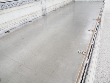 UDトラックス クオン 冷凍ウイング 大型 QKG-CG5ZA 年式 H24 [写真17]