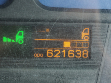 UDトラックス クオン 冷凍ウイング 大型 QKG-CG5ZA 年式 H24 [写真39]