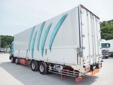 いすゞ ギガ 冷凍ウイング 大型 PDG-CYJ77W8 年式 H20 [写真05]