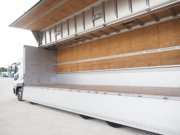 三菱ふそう スーパーグレート ウイング車 大型 QKG-FS54VZ 年式 H25 [写真18]