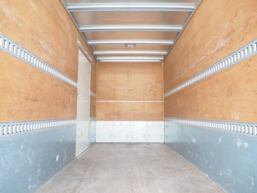 いすゞ エルフ バン車 小型 BKG-NMR85AN 年式 H22 [写真12]