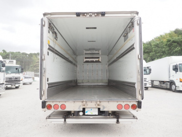 いすゞ フォワード 冷凍バン 中型 SKG-FRR90T2 年式 H23 [写真13]