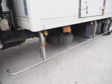 いすゞ フォワード 冷凍バン 中型 SKG-FRR90T2 年式 H23 [写真11]