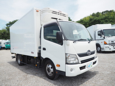 日野 デュトロ 冷凍バン 小型 TKG-XZU710M 年式 H25 [写真04]