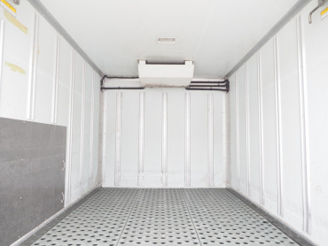 いすゞ エルフ 冷凍バン 小型 TKG-NLR85N 年式 H25 [写真18]