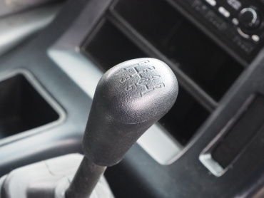 いすゞ ギガ ウイング車 大型 QKG-CYJ77A 年式 H25 [写真33]